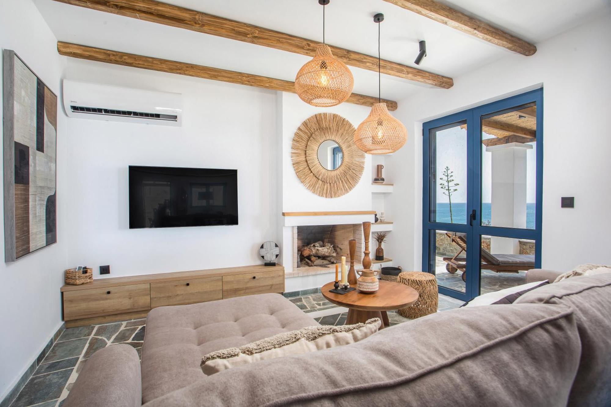 Vakantiehuis Mare Mio, Beachfront, Newly Rennovated