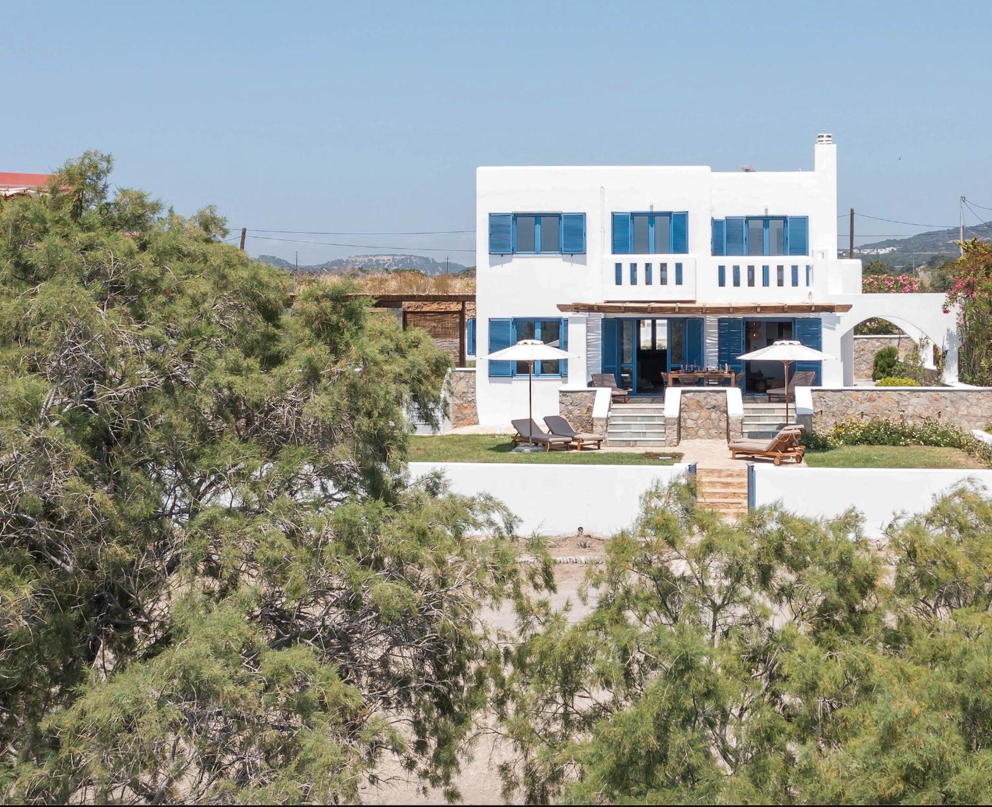 Mare Mio, Beachfront, Newly Rennovated Vakantiehuis